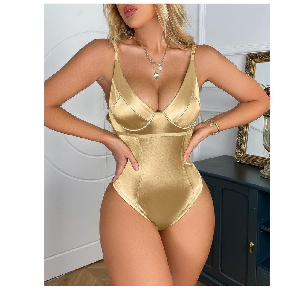 Women’s Sleeveless Bodysuit Gold Satin Night Out Leotard with Underwire. - Picture 4 of 8